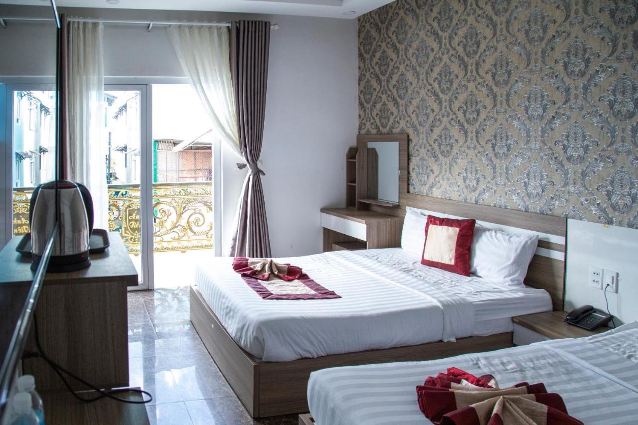 Anh Tien Hotel Dalat Luaran gambar